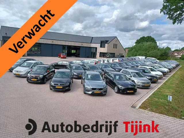 Volvo V90 2.0 T4 Momentum | Automaat | LED | Trekhaak | App-connect | Leder | Stuur & stoelverwarmin...