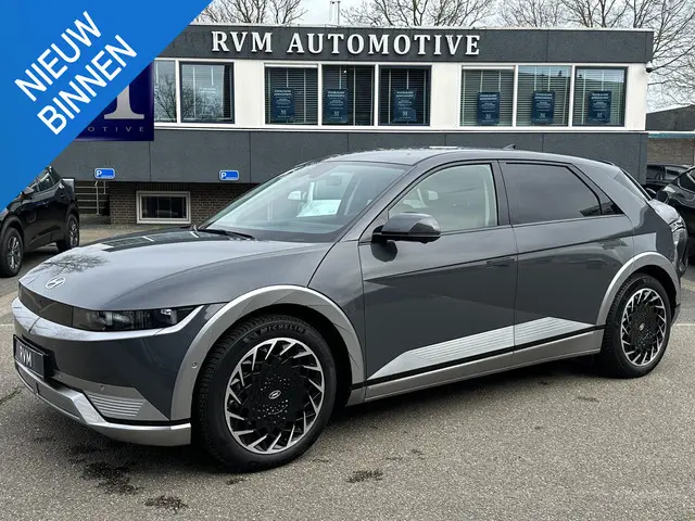 Hyundai IONIQ 5 Lounge AWD 77.4 kWh SOH 100% !! | VAN: 43.900,- VOOR: 39.877,- UW LENTEVOORDEEL: 4.0...