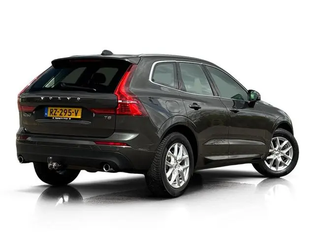 Volvo XC60 2.0 T5 250 PK ✅ Leder ✅ CarPlay ✅ LED