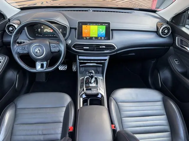 MG EHS 1.5 TGDI Comfort Trekhaak / Panodak / 360Camera