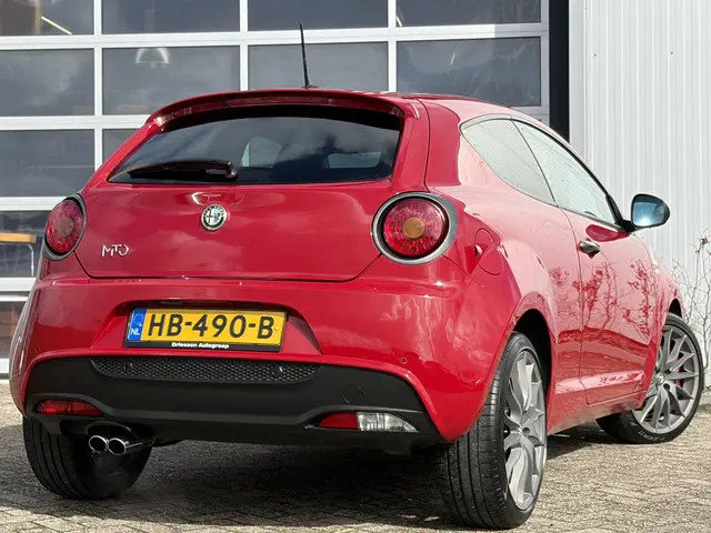 Alfa Romeo MiTo 1.4 T Quadrifoglio Verde 170pk | Audio-navigatie full map | Bose Sound | Bluetooth |...
