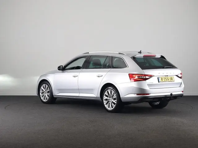 Skoda Superb Combi Business Edition Plus 1.5 TSI 150pk DSG-7 | Trekhaak | Adaptieve cruise controle...