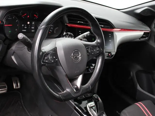 Opel Corsa 1.2 130pk Automaat GS Line Premium Nieuw model! Navigatie Apple Carplay/ Android Auto Cam...