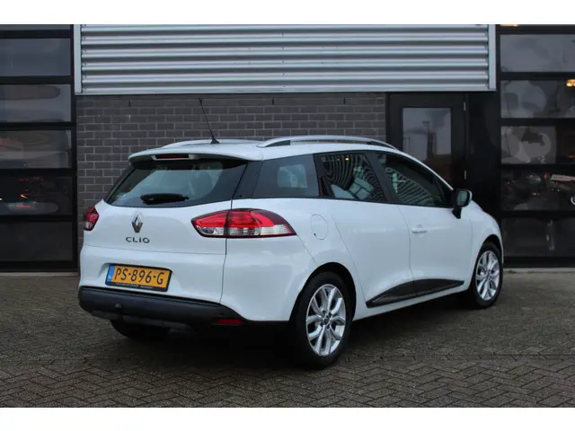 Renault Clio Estate 1.2 TCe Zen / Navigatie / Automaat / N.A.P.