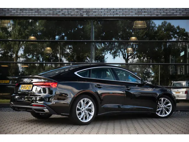 Audi A5 Sportback 45 TFSI quattro Launch edition Business , Automaat, Leer, Bang&Olufsen,