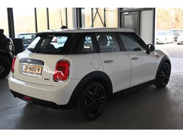 MINI One