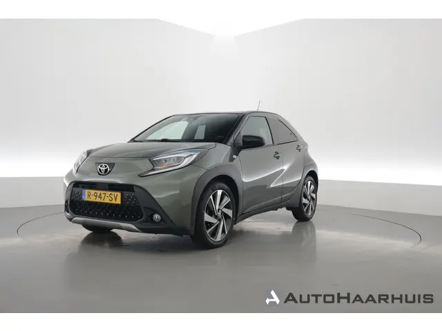 Toyota Aygo X 1.0 VVT-i S-CVT Envy Automaat | Navi | JBL Audio | Apple CarPlay | Camera | Adapt. Cru...