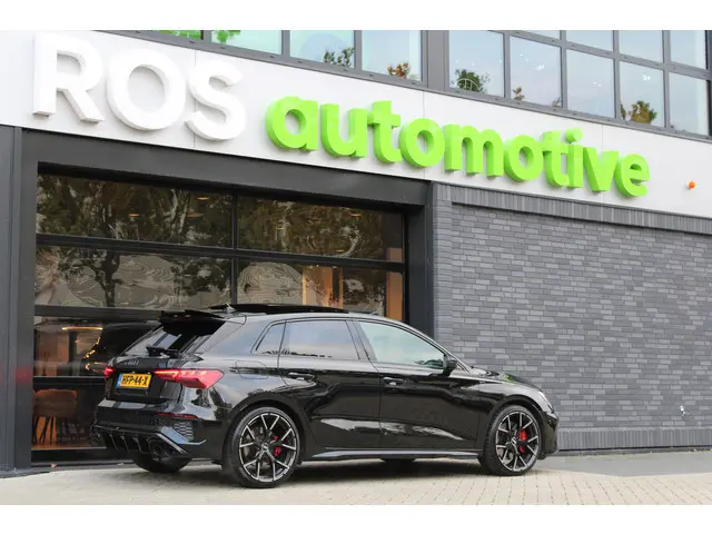 Audi S3 Sportback 2.0 TFSI S3 quattro | PANO | MEMORY | KEYLESS | B&O | RS-VELGEN | MAXTON | ACC |
