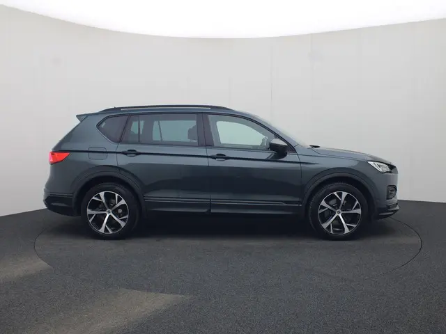 SEAT Tarraco 1.4TSIe-Hybrid 180kW/245PK PHEV FR · Lederen bekleding · Trekhaak · Apple Carplay/Andro...