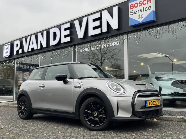 MINI Mini Electric Camden Edition 33 kWh