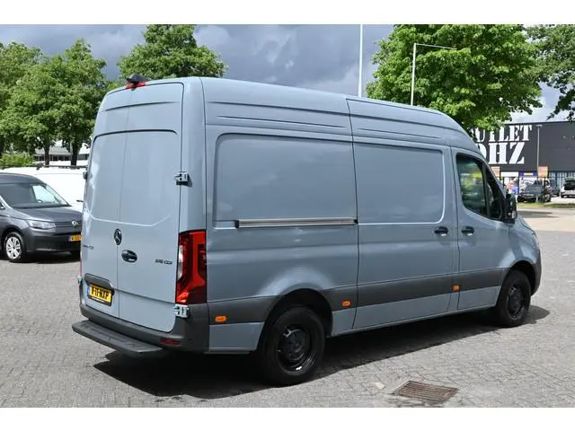 Mercedes-Benz Sprinter 315 CDI L2H2 Pro LED, Geveerde stoel, Navigatie met smartphone integratiepakk...