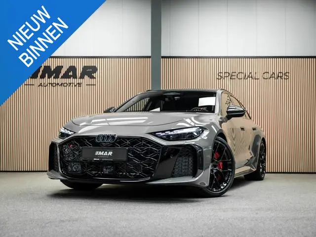 Audi RS5 Avant RS 5 e-hybrid quattro