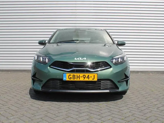 Kia Ceed 1.0 T-GDi DynamicPlusLine | Stuur-/stoelverwarming | Camera | Draadloos laden | LED | Dodeh...