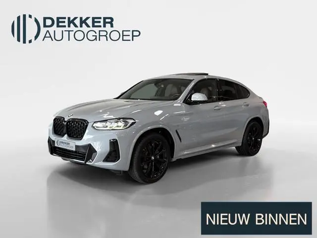 BMW X4 xDrive20i M Pakket - Panoramadak - Camera
