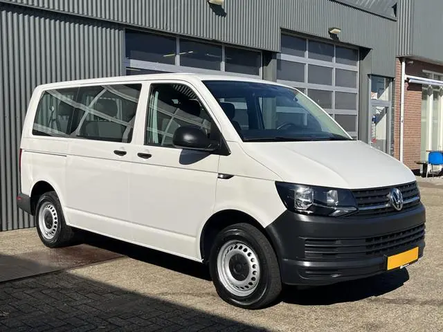 Volkswagen Transporter Kombi 2.0 TDI L1H1 Incl btw 9-Persoons Personenvervoer Taxi met Airco Telefoo...