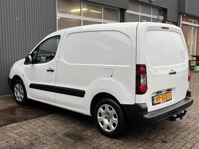 Peugeot Partner 120 1.6 BlueHDi 100pk L1 XR Airco Cruise Trekhaak Kastinrichting Parkeerhulp Schuifd...