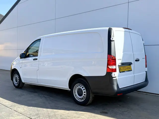 Mercedes-Benz Vito 114 1.9 CDI Automaat L2H1 MBUX Climate Control Carplay Camera Inklapbare Spiegels