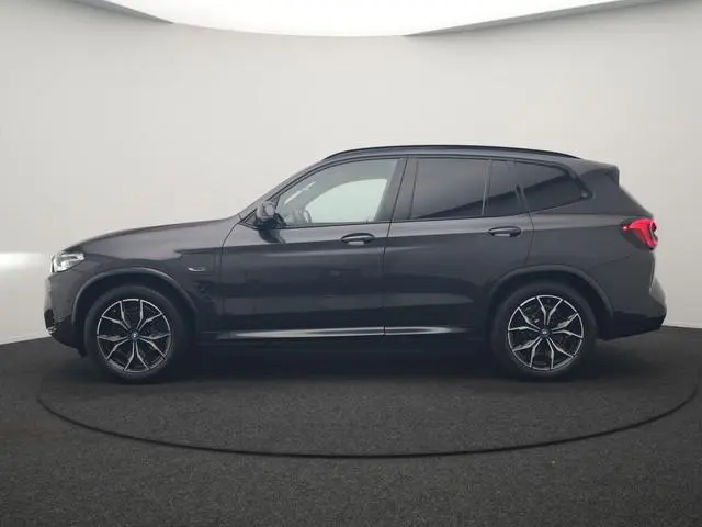 BMW X3 xDrive30e M Sport PHEV 293pk Dealer O.H | Trekhaak Af Fabriek | Camera | Cruise Control | Led...