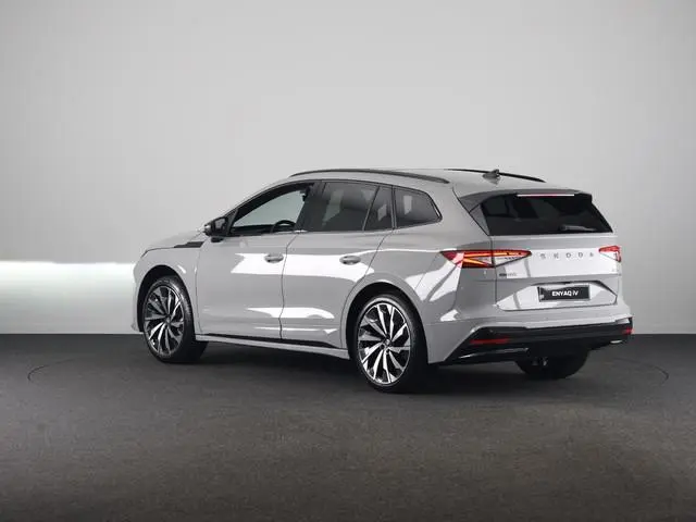 Škoda Enyaq 85 Sportline 286 pk | Panoramadak | 21 inch | Head up | Lightband | Blind spot | Adaptiv...
