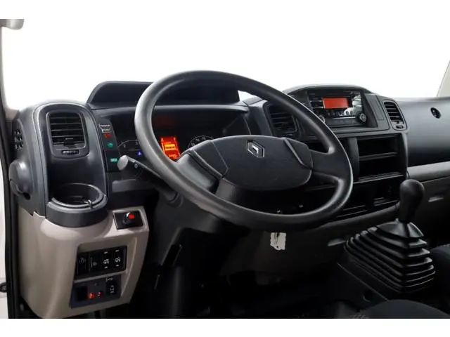 Renault Maxity