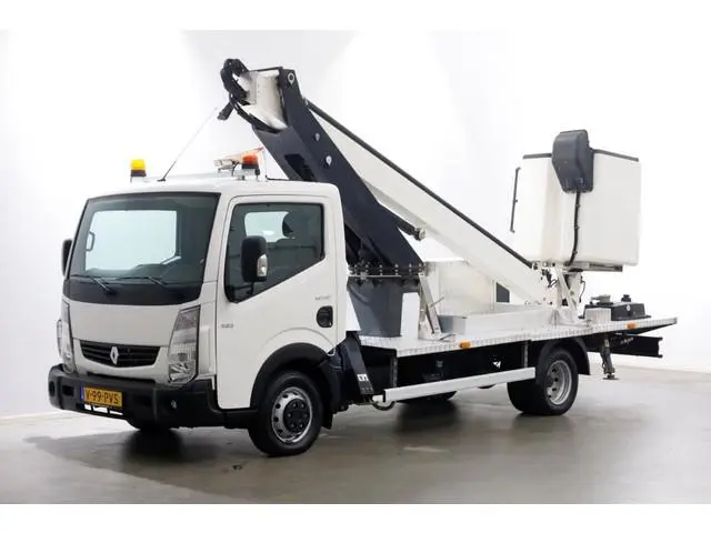 Renault Maxity