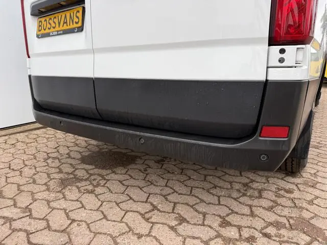 Maxus eDeliver9