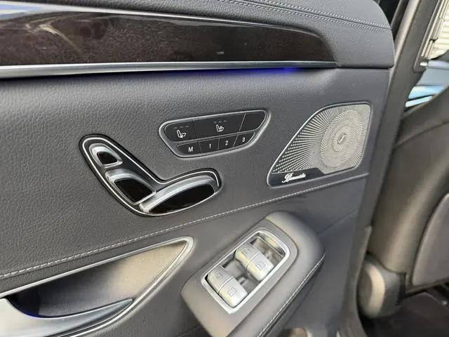 Mercedes-Benz S-Klasse