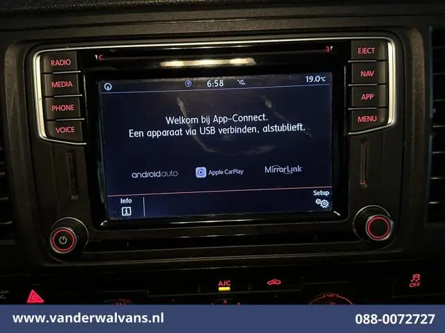 Volkswagen Transporter 2.0 TDI 150pk L1H1 Euro6 Airco | Navigatie | Apple Carplay | Sidebars Android...