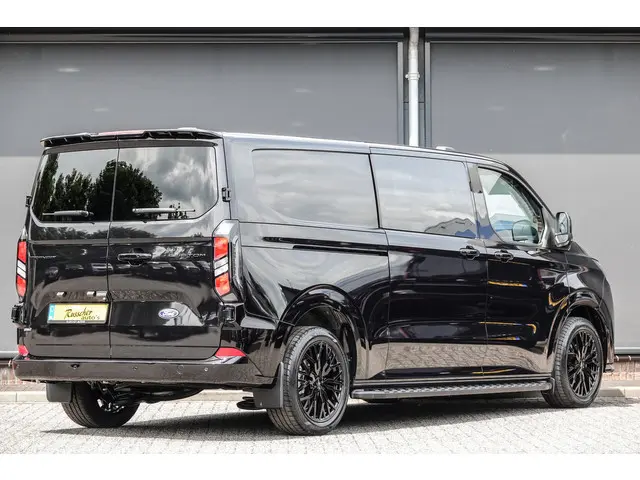 Ford Transit Custom L2H1 Dubbel Cabine 2.5PHEV 233Pk Aut. | Limited | Plug In Hybrid | 360° Camera |...
