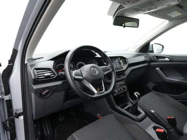 Volkswagen T-Cross 1.0 TSI 95 pk Life | Navigatie | Parkeersensoren voor/achter | Adaptive Cruise |...