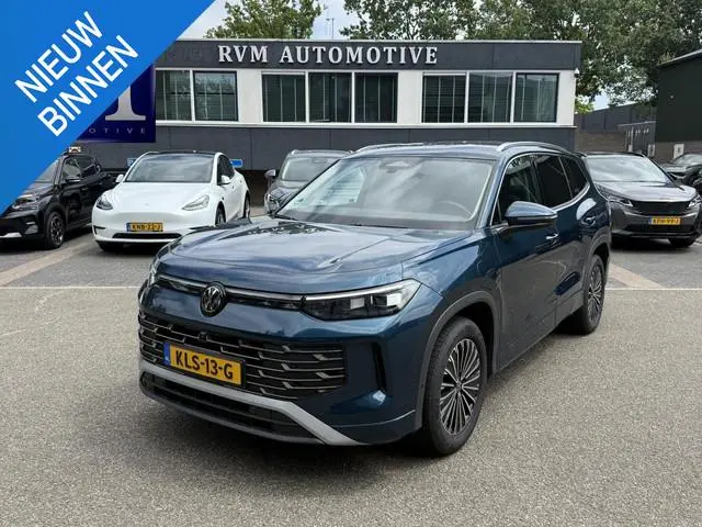 Volkswagen Tayron 1.5 eHybrid Elegance STOEL- & STUURWIELVERWARMING | IQ LED | ELEK. TREKHAAK | 360°...