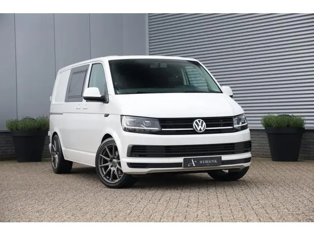 Volkswagen Transporter 2.0 TSI L1H1 Highline Benzine Trekhaak|Led|Stoelvw|Dealerondh