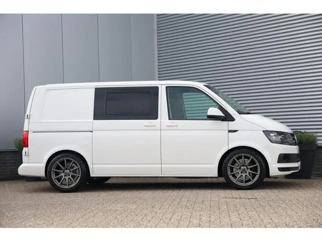 Volkswagen Transporter 2.0 TSI L1H1 Highline Benzine Trekhaak|Led|Stoelvw|Dealerondh