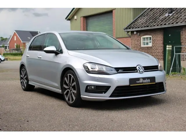 Volkswagen Golf 1.2 TSI Edition R-LINE XENON LED ORG NL 153000KM!!!