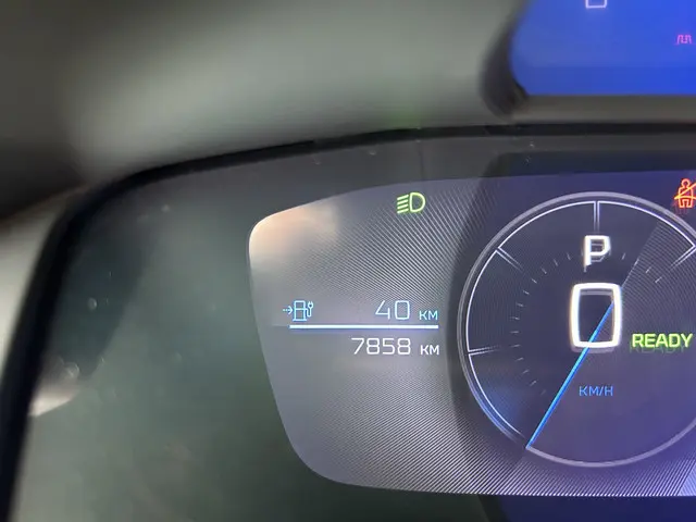 Peugeot e-308