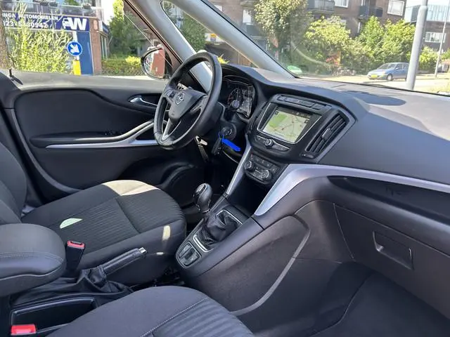 Opel Zafira 1.4 Turbo Innovation 7p. navigatie airco 7 persoons apk