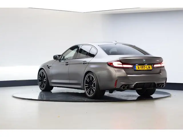 BMW 5-serie M5 | Bowers & Wilkins | Driving Assistant Professional | Soft Close | Laser | Schuif-/ka...