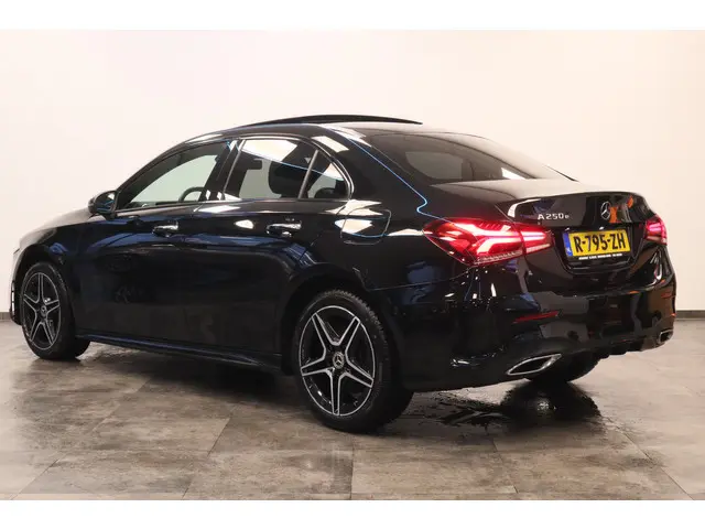 Mercedes-Benz A-klasse 250 e Premium Plus AMG Line Keyless Go/Start 360 Camera Stoelverw