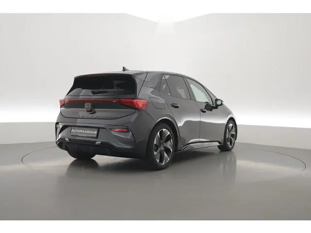CUPRA Born Performance 62 kWh | NAV + CarPlay | Beats Audio | Stoel- Stuurverw. | Adapt. Cruise | Ca...