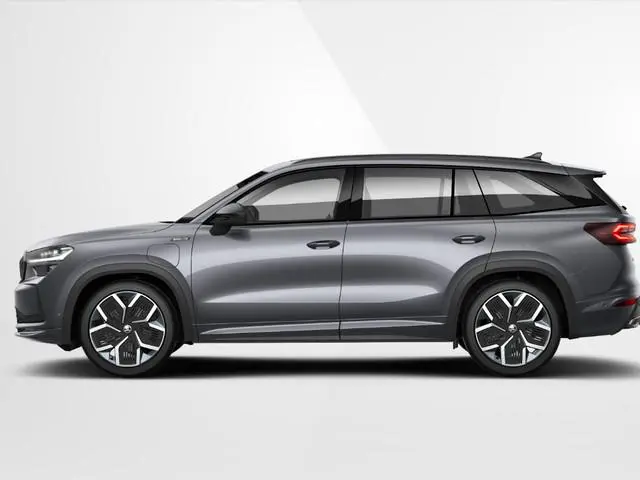 Škoda Kodiaq Sportline Business 1.5 TSI PHEV 150 kW / 204 PK | Elektrisch glazen schuif-/kanteldak |...