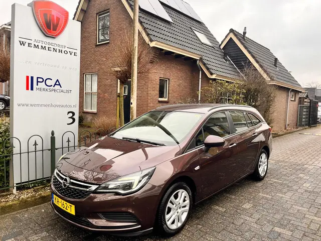 Opel Astra Sports Tourer 1.0 Edition
