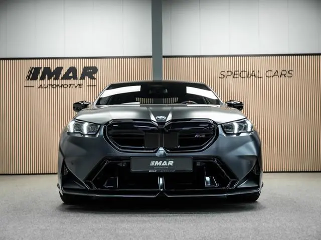 BMW M5
