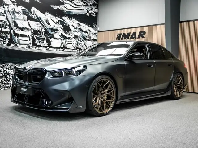 BMW M5
