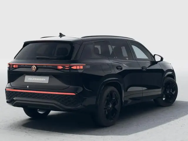 Volkswagen Tayron R-Line Edition 1.5 eHybrid 204 PK 6 versn. DSG · Black Style Pakket · Trekhaak ink...