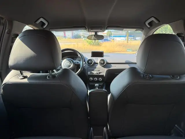 Audi S1