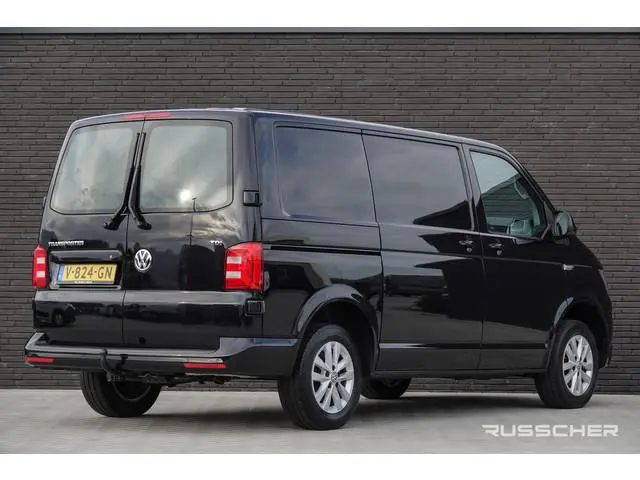 Volkswagen Transporter L1H1 2.0Tdi 150Pk | Stoel-Stoel | Trekhaak | 16'' | Deepblack