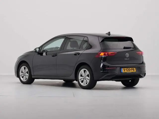 Volkswagen Golf 1.0 TSI Life Business Navigatie Acc Stuurverwarming Led 228
