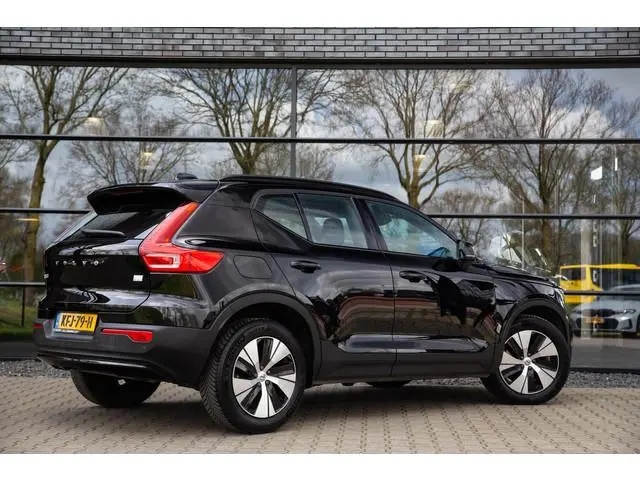 Volvo XC40 1.5 T5 Recharge PHEV hybrid Plus Dark , Trekhaak, Adap. cruise,