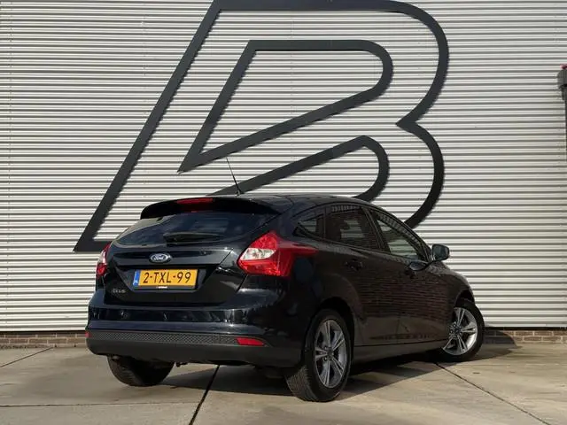 Ford Focus 1.0 EcoBoost Edition 2e Eigenaar|Navi|Airco|Cruise|PDC|D-riem vv in 2024|N.A.P|APK tot 12...