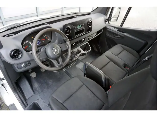 Mercedes-Benz Sprinter 316 2.2 CDI L2H2 3500KG Chassis 3-Zits